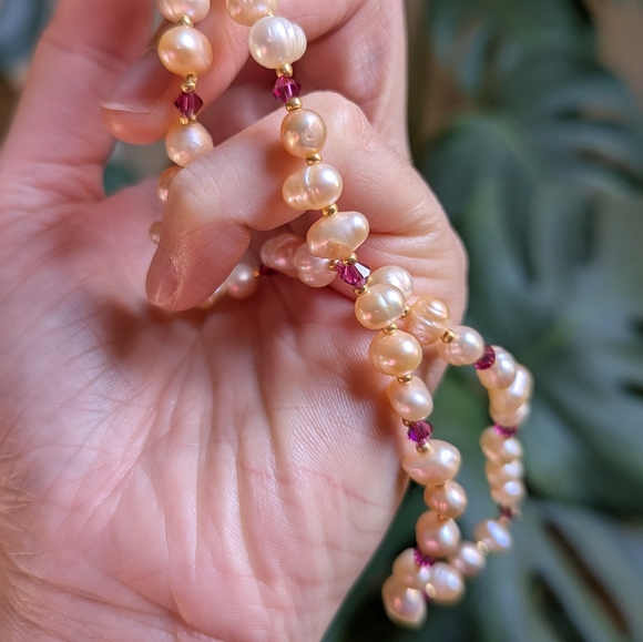 Freshwater Pearl Swarovski Necklace - Picture 7 of 12